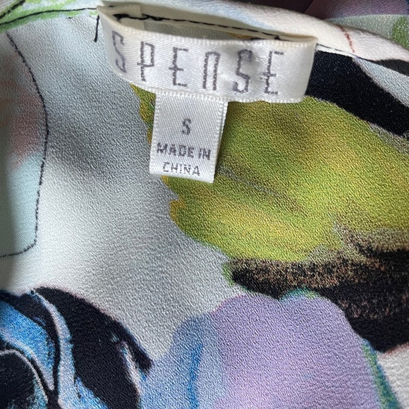 Spense Blouse
Size Small - Picture 6 of 6
